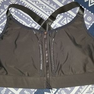 Fabletics Zoe high impact sports bra